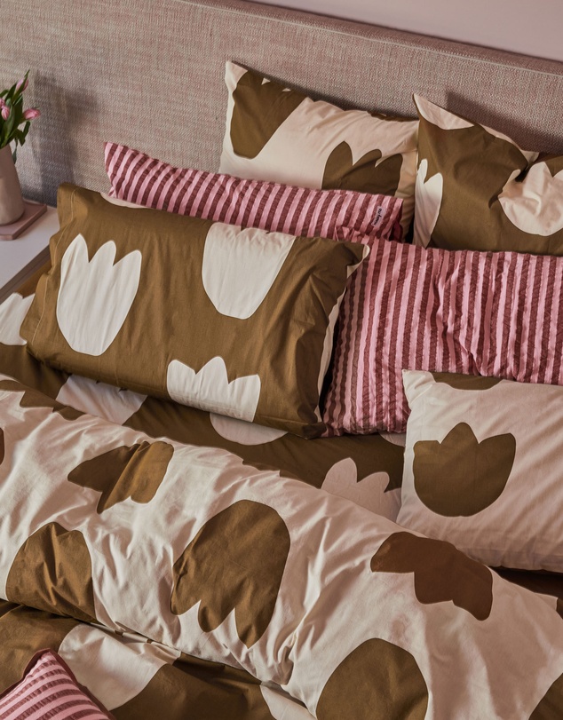 Mosey Me - Tulip Standard Pillowcase Set