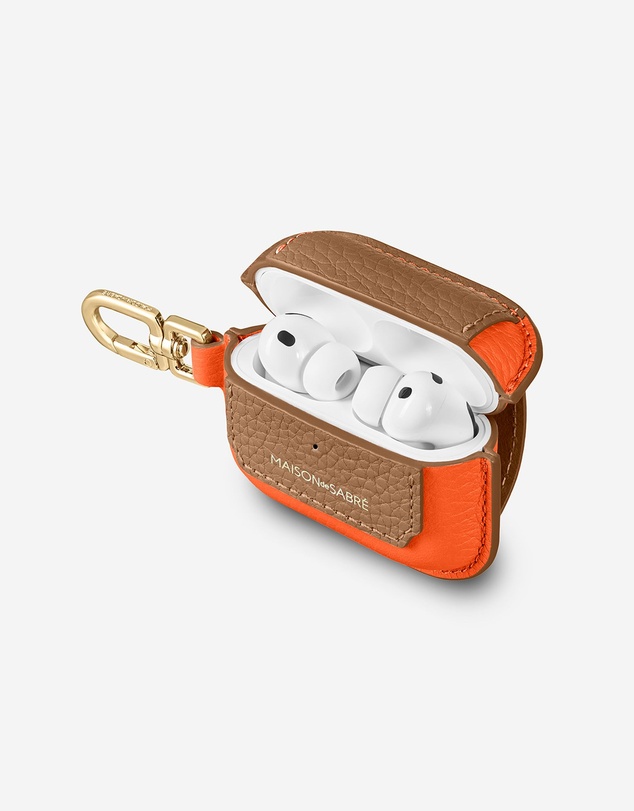 Maison De Sabre - The AirPods Pro 3 Case Charm