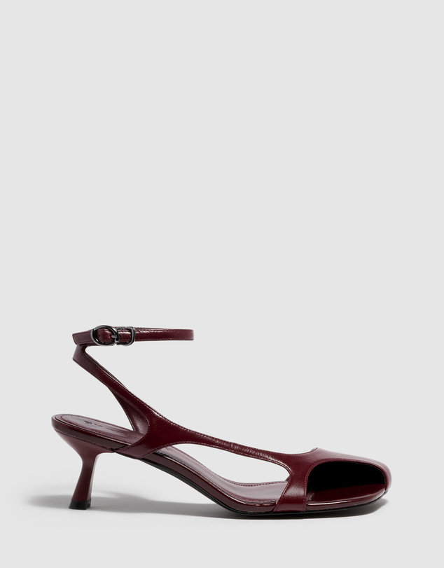 By Wren - Amelia Heels
