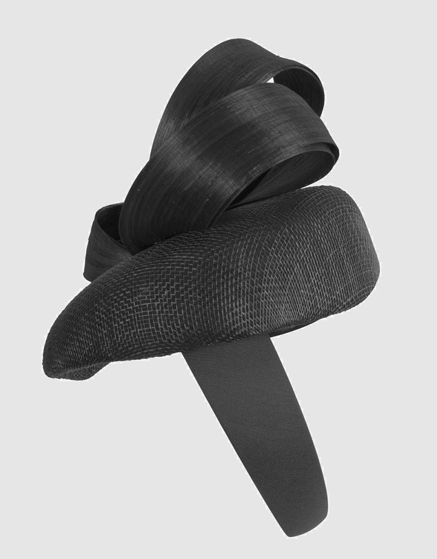 Max Alexander - Black Pillbox Racing Fascinator
