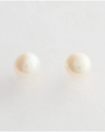 Moira Hughes - The White Label - Freshwater Pearl Studs
