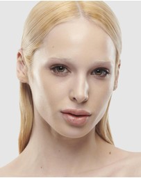 MAC - Studio Radiance Serum Powered Foundation - NC11