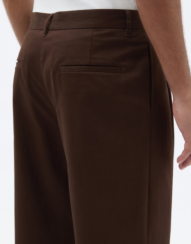 AERE - Relax Leg Pleated Chinos