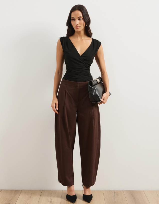 Atmos&Here - Luna Cross Over Off Shoulder Top