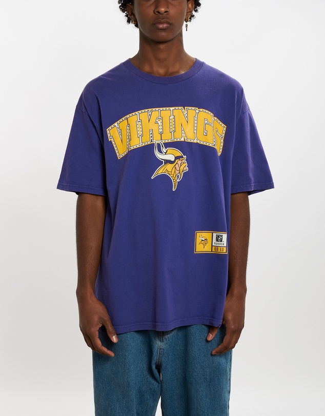 Vintage by The Real Deal - Pre Loved - 90s NFL Minnesota Vikings Tee