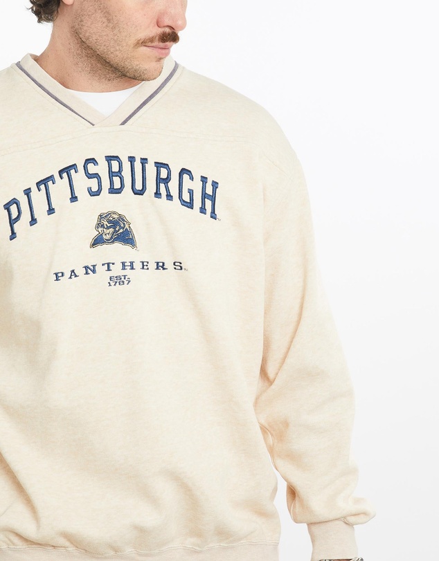 Vintage by The Real Deal - Pre Loved - Vintage NCAA Pittsburgh Panthers Sweatshirt