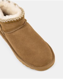 Hush Puppies - Fuzzy