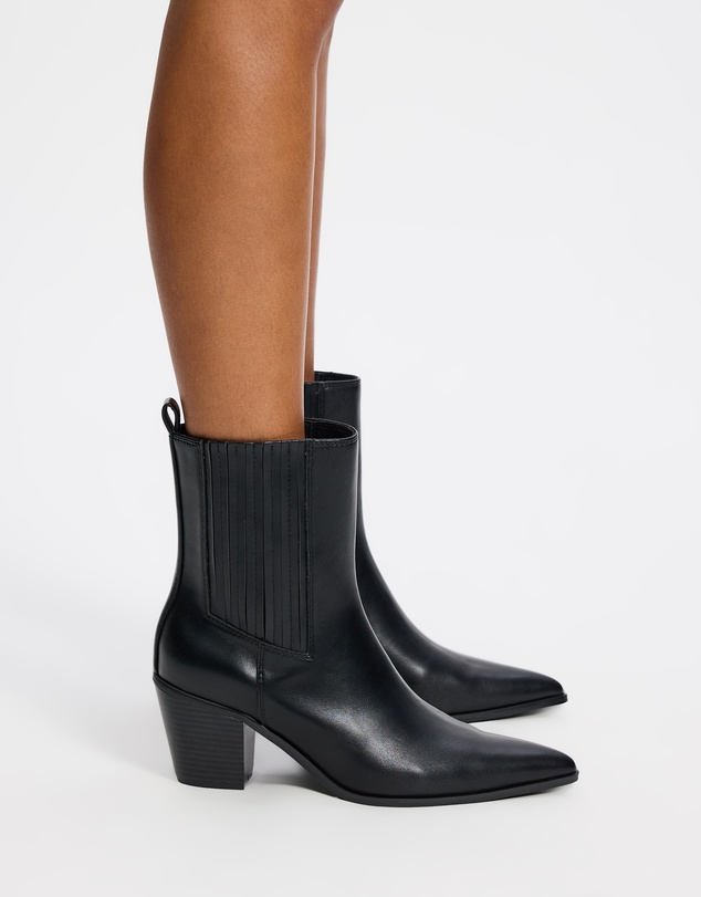 Atmos&Here - Juno Cowboy Ankle Boots