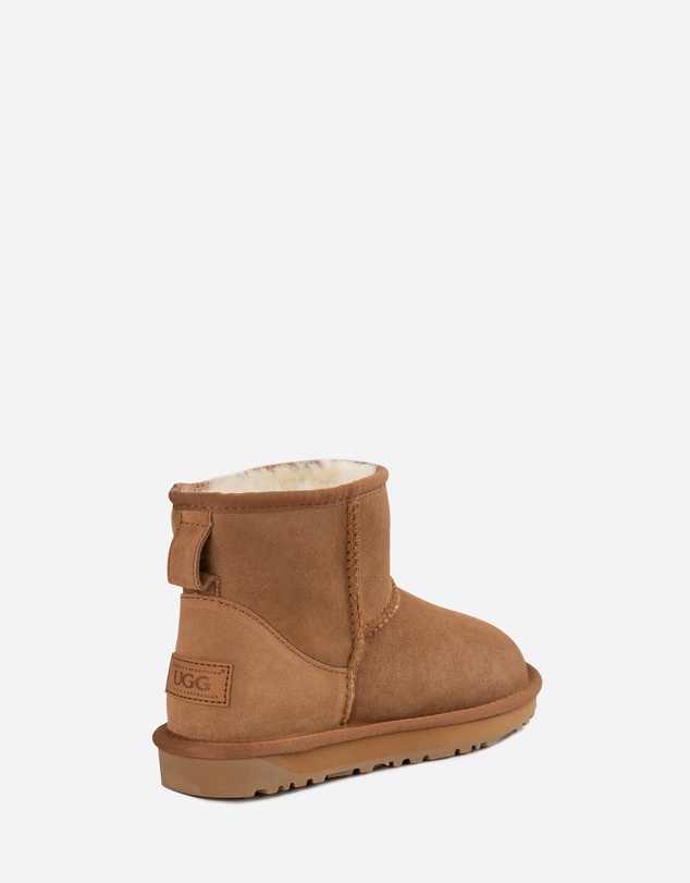 Ozwear Connection Uggs - Ugg Classic Mini Boots (Water Resistant)