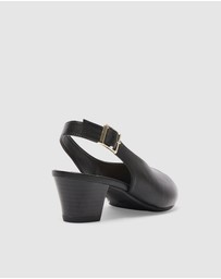 Wide Steps - Hilda
