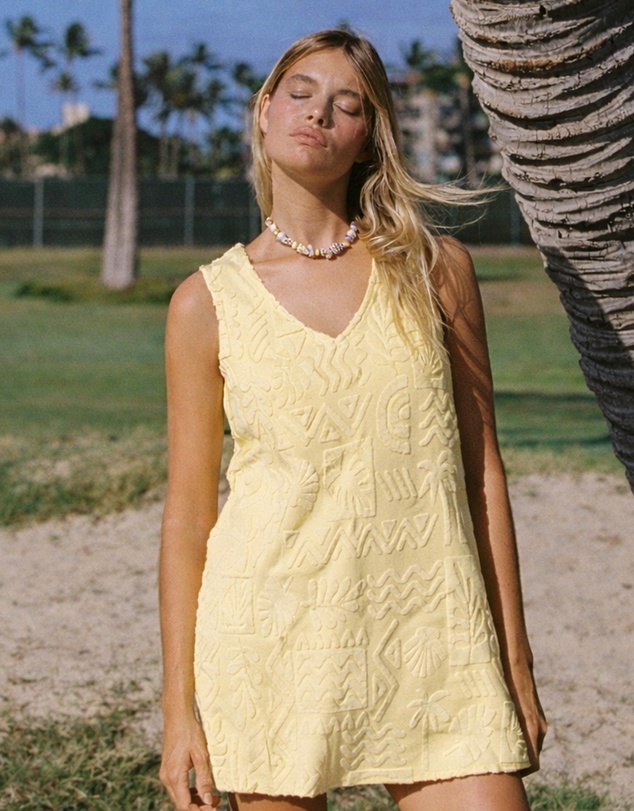 Poolside Paradiso - Mai Tai V Tunic Towelling Dress - Banana