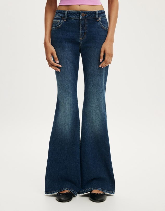 Cotton On - Petite Mid Rise Bootcut Jean