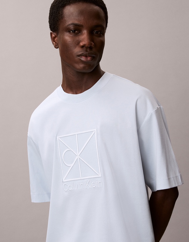 Calvin Klein - Relaxed Premium Interlock Emblem Logo T-Shirt