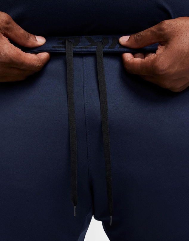 Nike - Therma-FIT Tapered Fitness Pants
