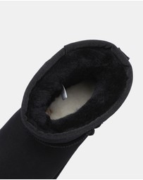EVERAU - Australian Shepherd Ugg Mini Classic Sheepskin Upper UGG Boots
