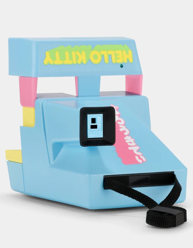 Polaroid - Refurbished Hello Kitty 600 Instant Camera