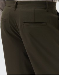 AERE - Pleated Relaxed Fit Pants