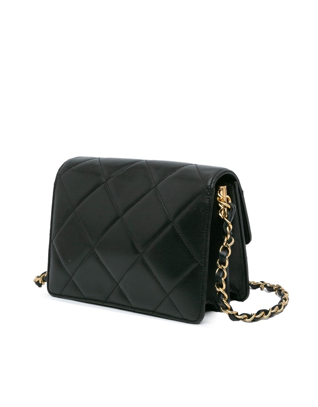 Pre-Loved by Azura Reborn - Pre-Loved chanel Quilted Leather Flap Chain Shoulder Bag with Jeweled Embellishment