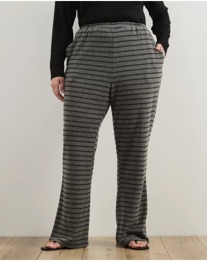 Atmos&Here Curvy - Mirabel Flare Jersey Pants