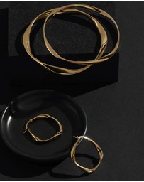 Najo - Garden of Eden Yellow Gold Hoop Earring