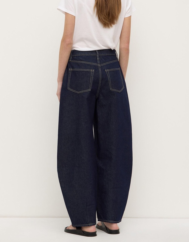 Assembly Label - High Rise Barrel Jeans