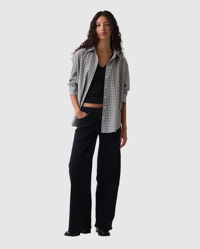 GAP - Low Rise Stride Jeans