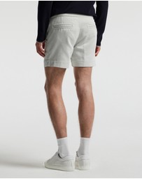 Calibre - Dobby Denim Shorts Almond