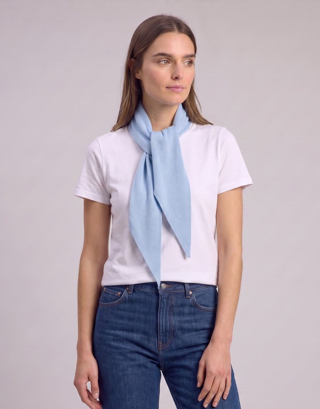 SILK MAGNOLIA - Cashmere Triangle Scarf