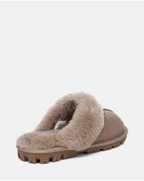 EVERAU - Australian Shepherd Ugg Waffle Slipper Sheepskin Upper House Shoes