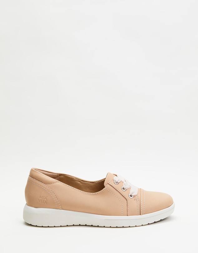 Mia Vita - Bridgette Slip-On Casual Sneaker - Stone