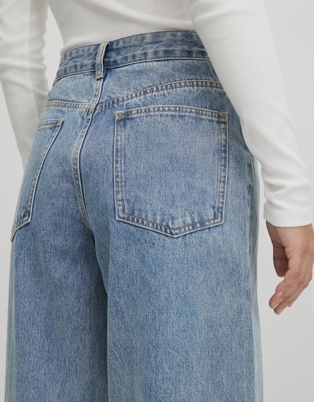 AERE - Marla Mid-Rise Barrel Leg Jeans