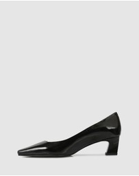 S by Sempre Di - Maureen Courtshoes