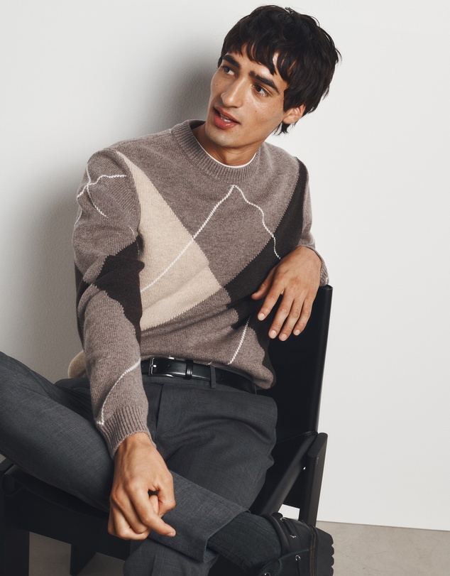 Country Road - Merino Wool Argyle Crew Neck Knit
