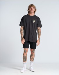 Vacancy Co - Club Dread Tee