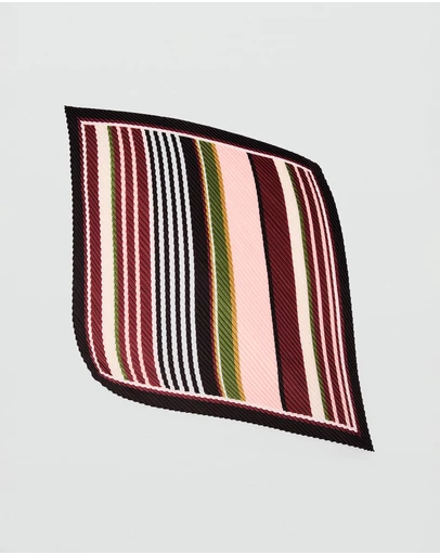 M.N.G - Pleat Handkerchief