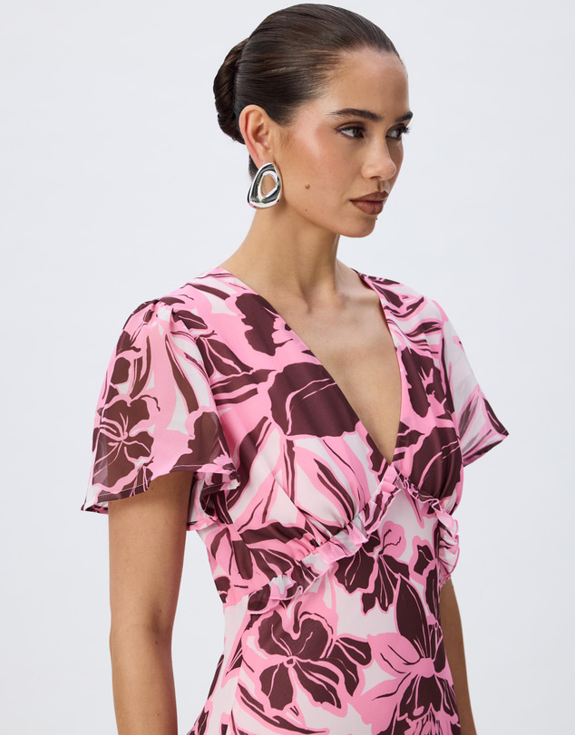 Tussah - Camilla Flutter Sleeve Midi Dress