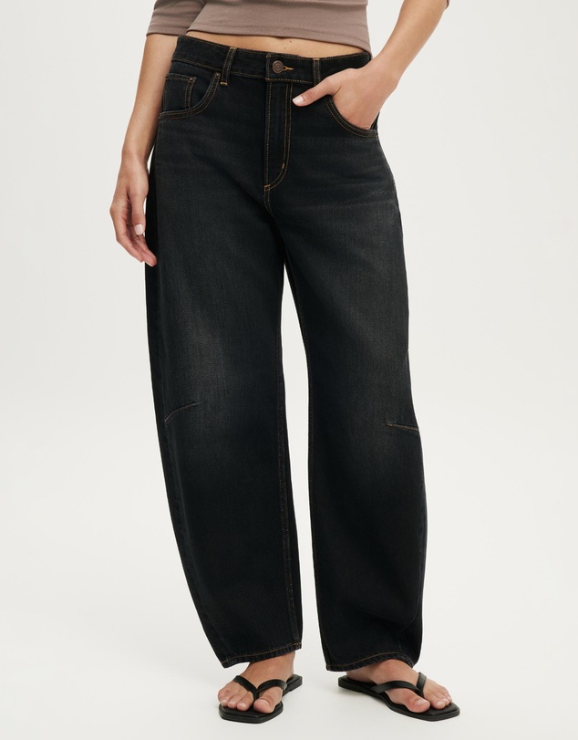 Cotton On - Mid Rise Barrel Jeans