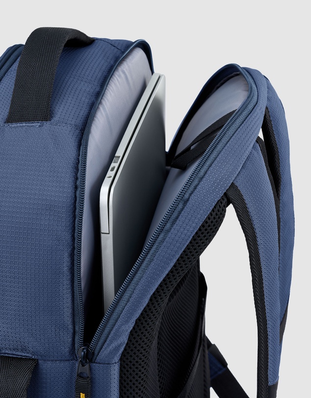High Sierra - Ultimate Access 4 Dlx 16'' Laptop Travel Backpack