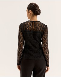 Review - Lacie Long Sleeve Top