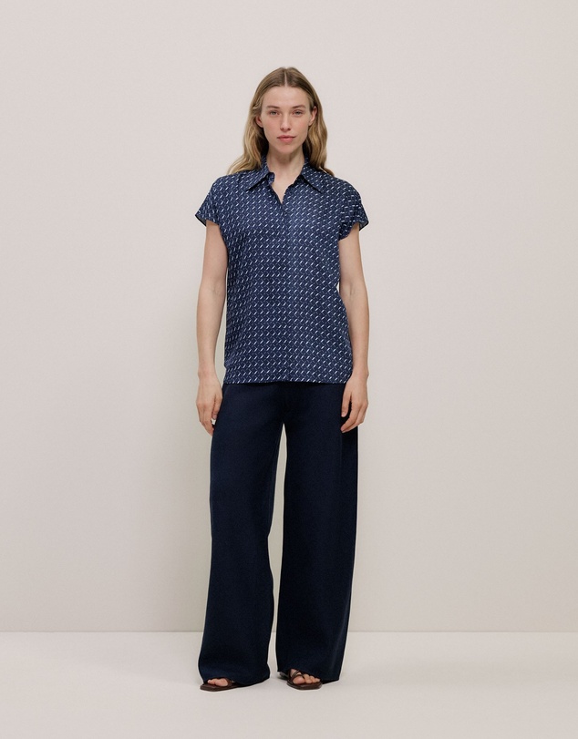 Trenery - Cavelle Relaxed Cap Sleeve Shirt in Night Sky
