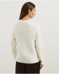 Atmos&Here - Saylor Crew Neck Soft Knit Jumper