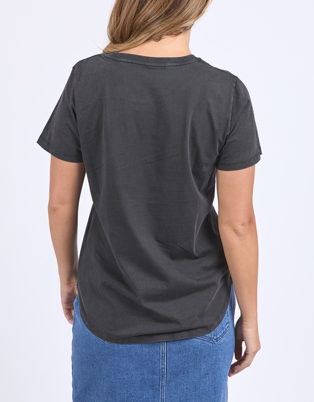 Foxwood - Flowers Tee