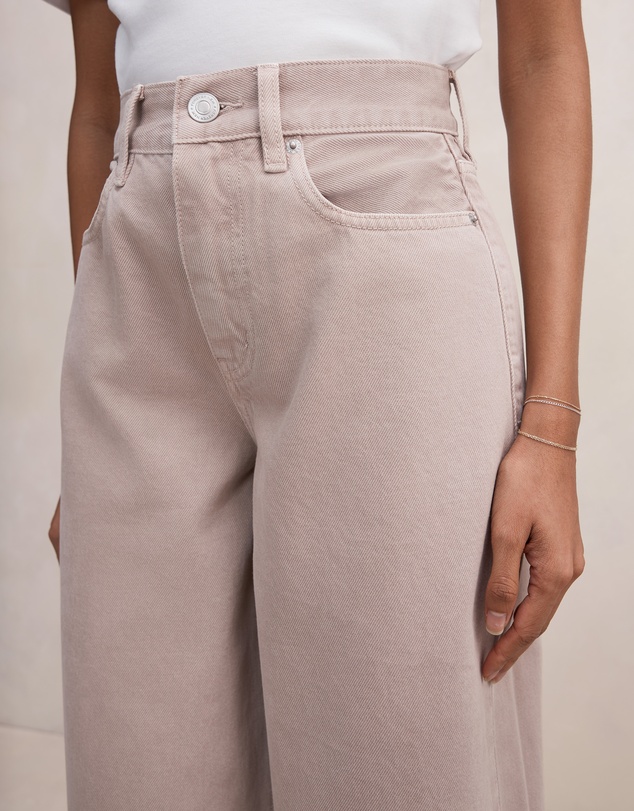 Forever New Petite - Gia Petite High Rise Wide Leg Jeans
