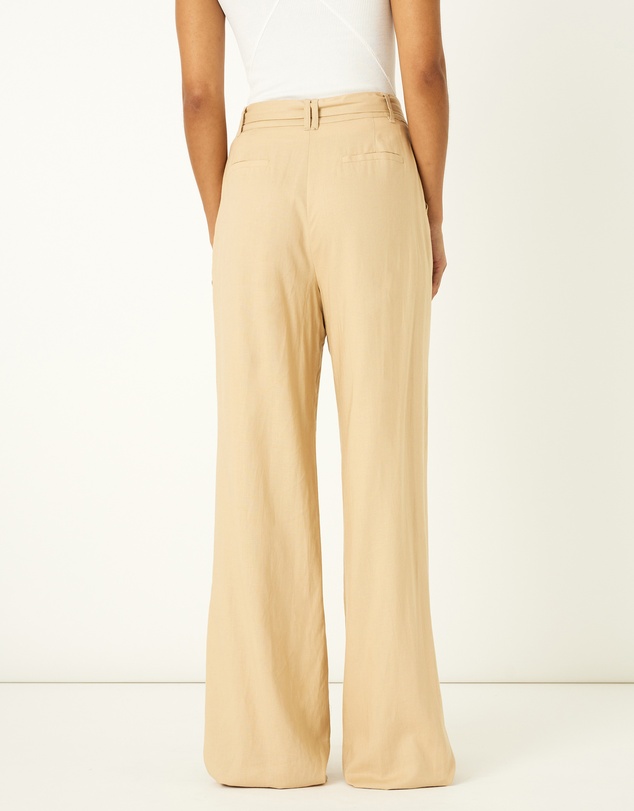Dazie - Azalea Light Weight Linen Blend Pants