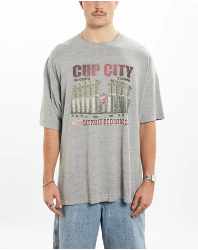 Vintage by The Real Deal - Pre Loved - Vintage NHL Detroit Red Wings Tee