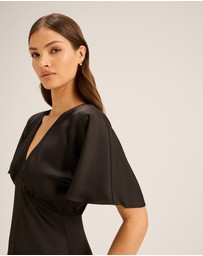 Review - Montreal Short Sleeve Maxi Dress