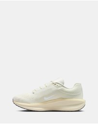 Nike - Winflo 11 - Women's