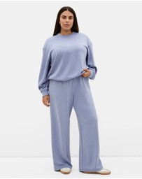 City Chic - Mae Crew Neck Sweatshirt