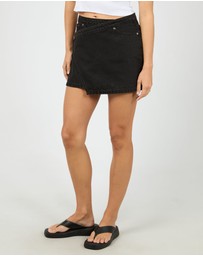 All About Eve - Lenni Mini Skort Washed Black