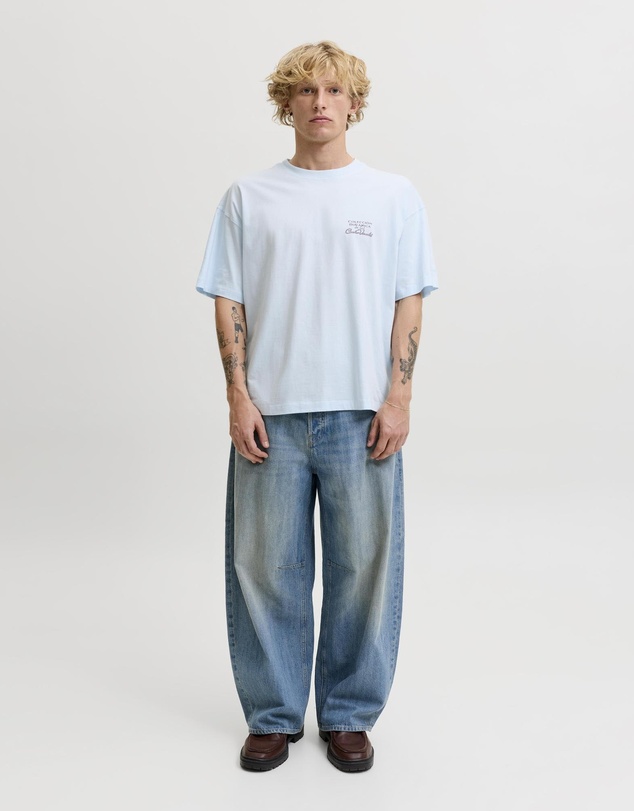 Jack & Jones - Joratocha SS Crew Neck Sketch Back Tee